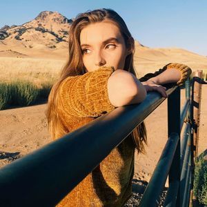 Meet your Posher, Mikayla